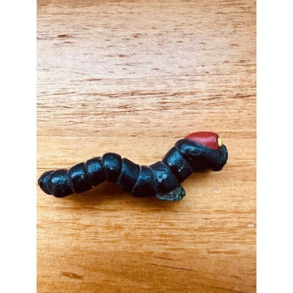 Bloodworm Giant Armor Class 4 Miniature Fantasy AD&D Hand Painted 1970's-1980's‎